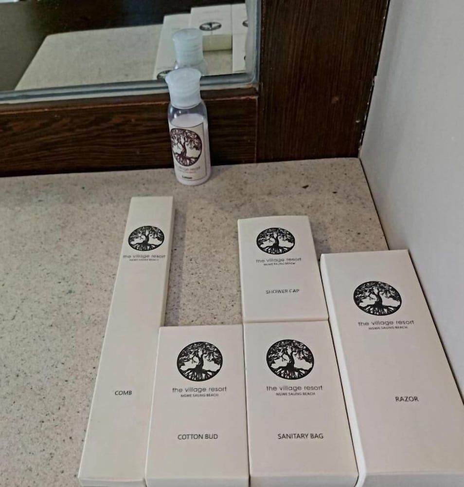 The Village Resort Deluxe Double or Twin Room, Sea View 12