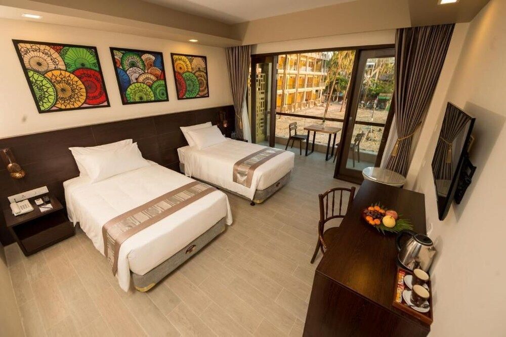The Village Resort Deluxe Double or Twin Room, Sea View 6