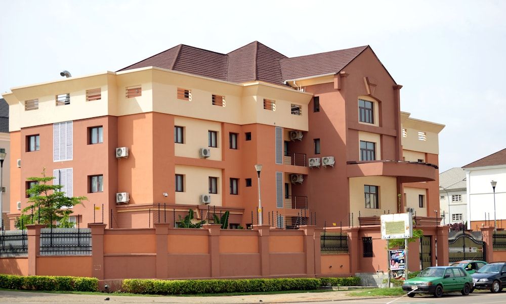 Alphaplus Apartments