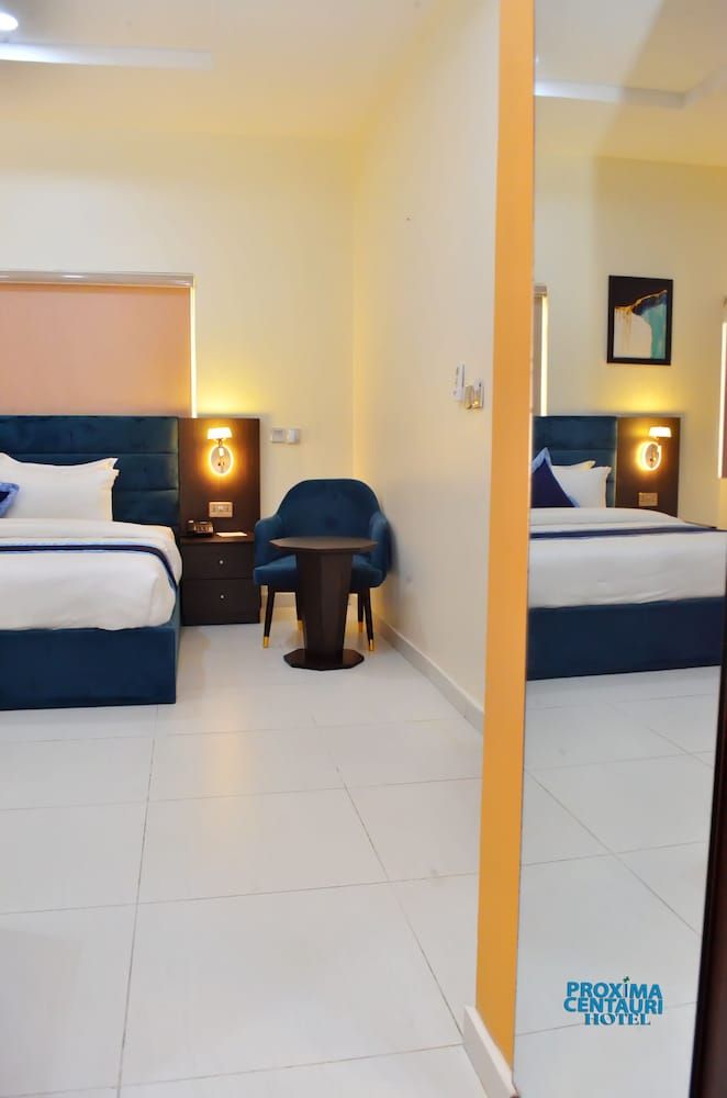 PROXIMA CENTAURI HOTEL Family Room, 2 Bedrooms, Accessible, City View 3