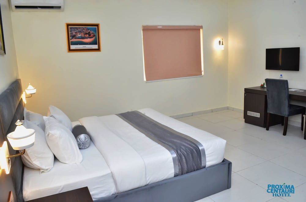 PROXIMA CENTAURI HOTEL Standard Single Room, Private Bathroom, City View 4