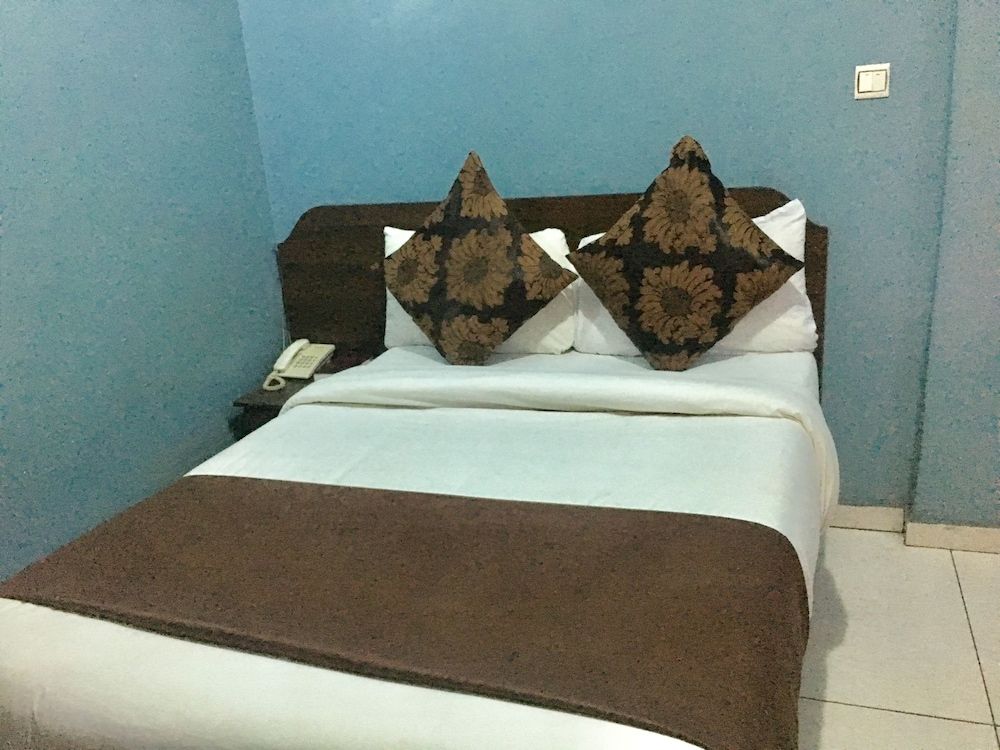 Solab Hotels