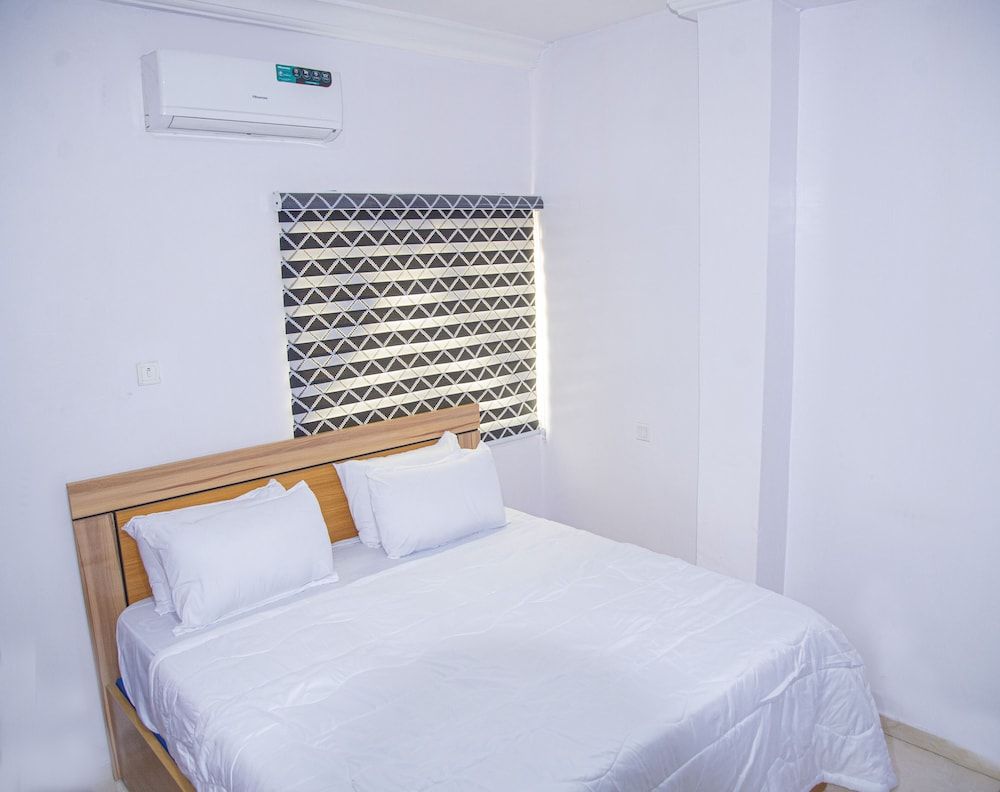 Blumerrit Hotel & Suites