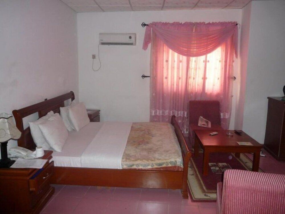 Badala Hotel Kano Standard Room 3
