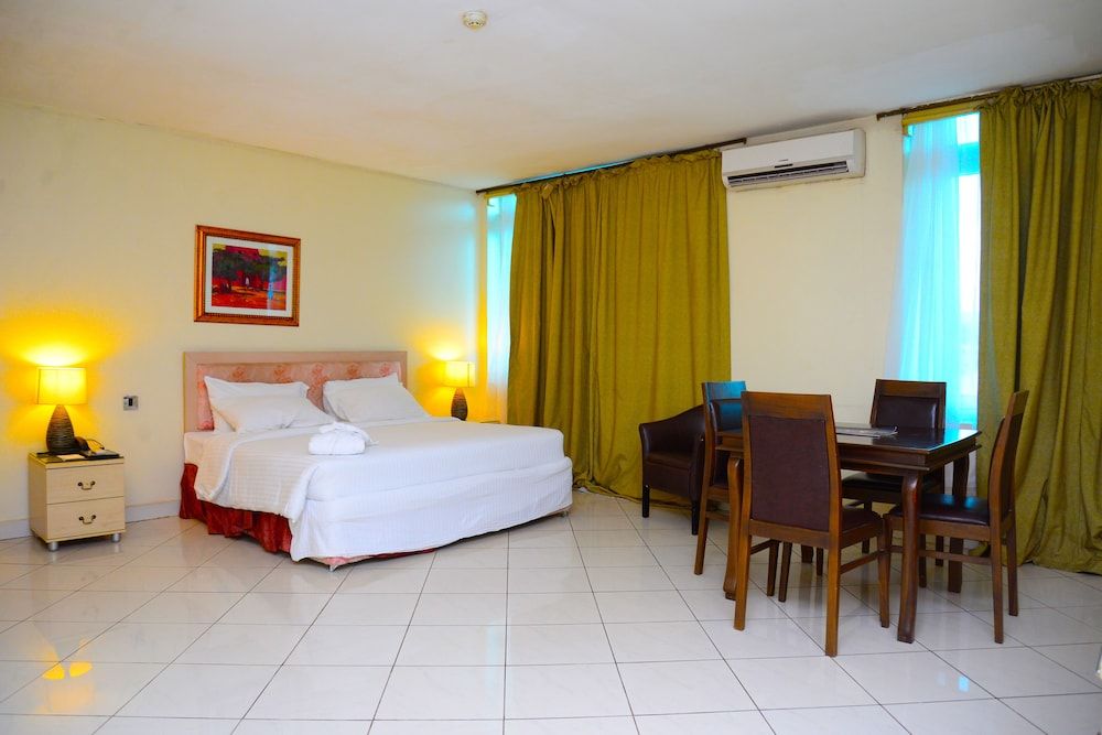 Classic Single Room