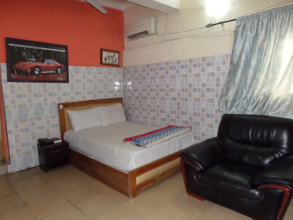 Basic Room