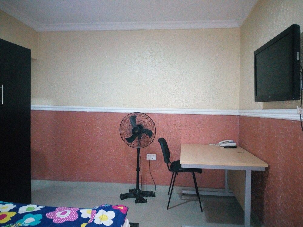 Royal Room