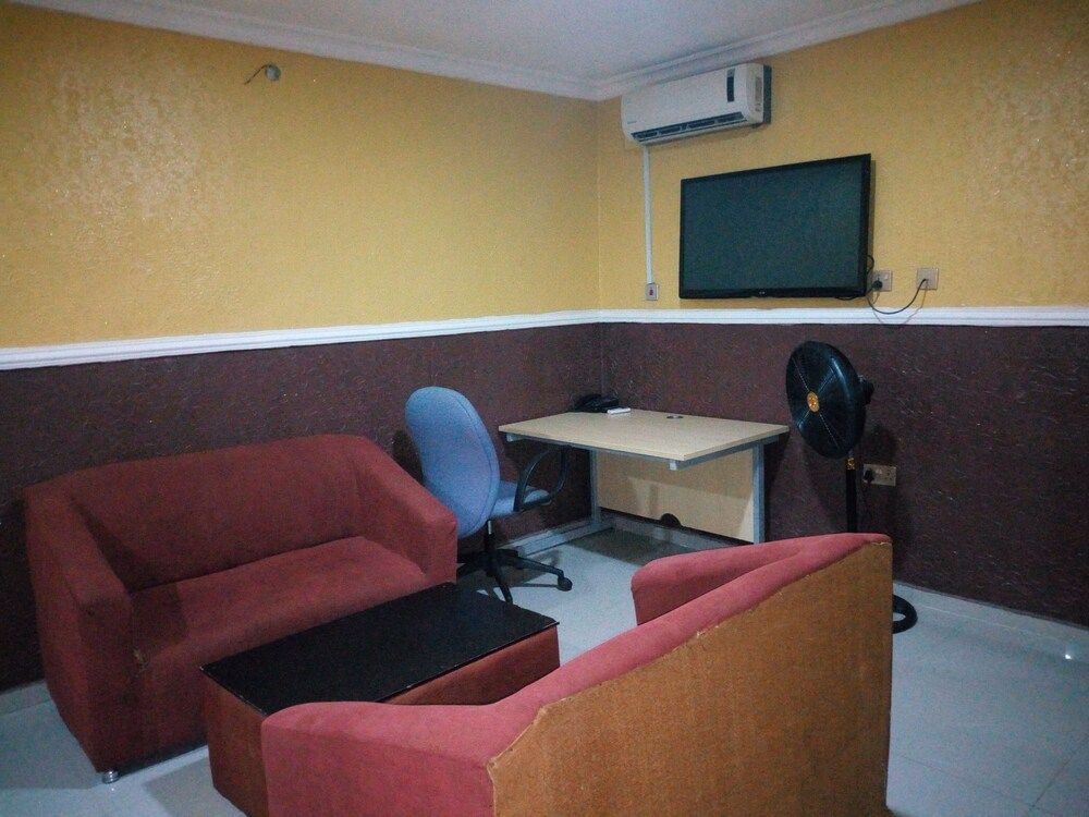 Executive Room (Royal)