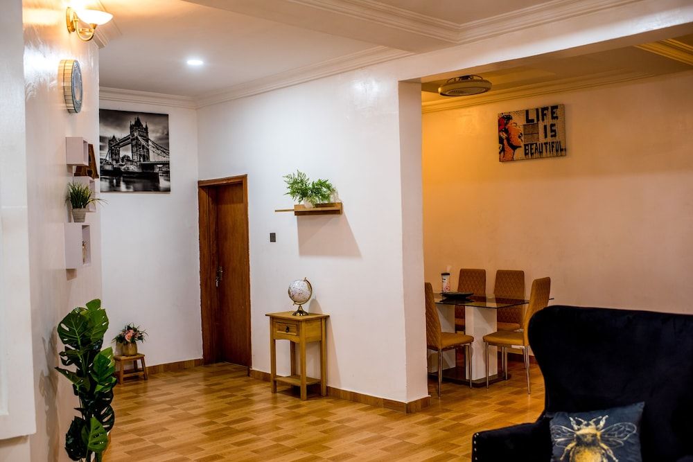 Geza Luxury Apartment Business Triple Room 4