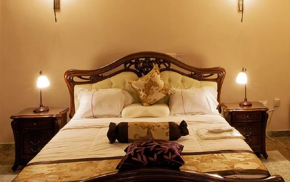 Oxygen Holiday Resort Executive Room 7