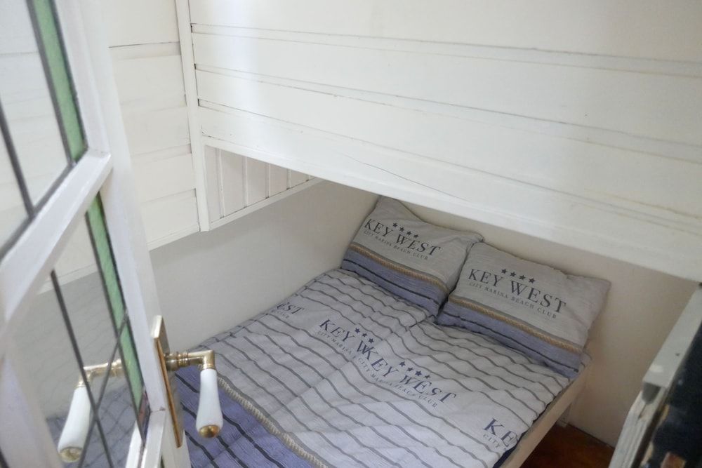 undefined Boat apartment Rotterdam Fokkelina 5