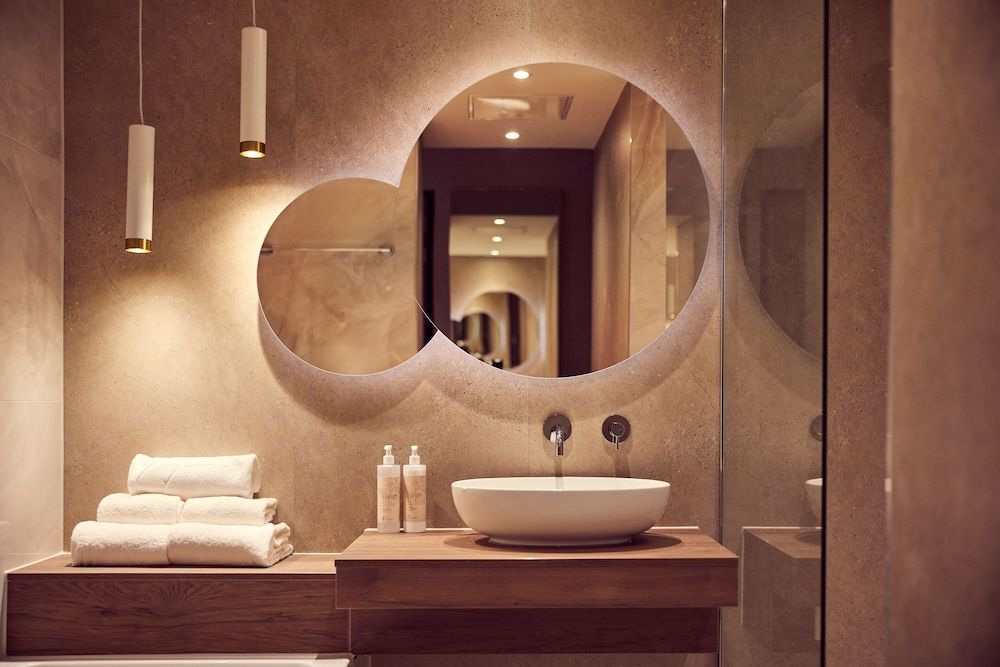 Van der Valk Hotel Gorinchem Comfort Room, 1 King Bed 4