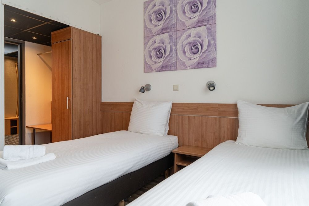Economy Twin Room, Non Smoking