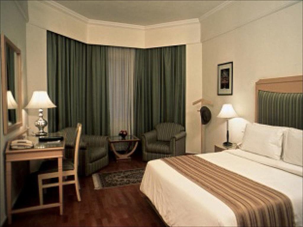 Katriya Hotel and Tower Deluxe Room with Queen or Twin Beds
