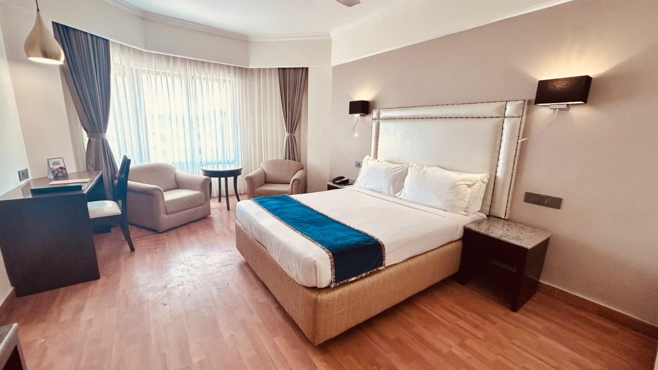 Executive Room