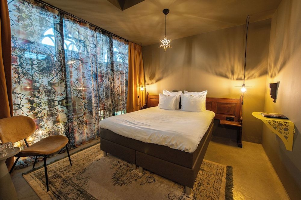 Boutiquehotel The Church Double Room, Ensuite 2