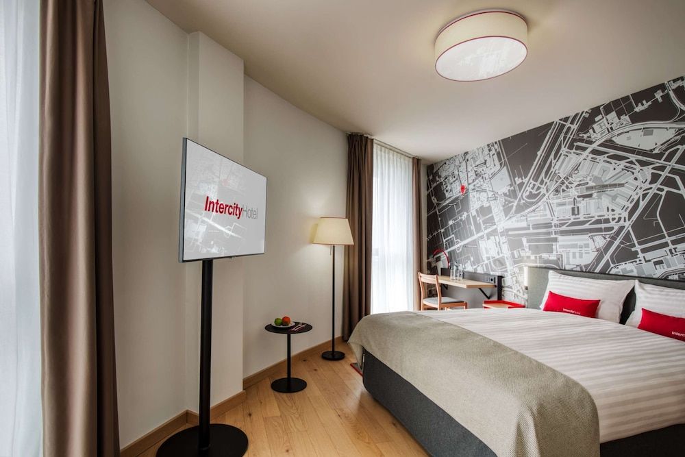 Intercityhotel Amsterdam Schiphol Airport Business Double Room 2