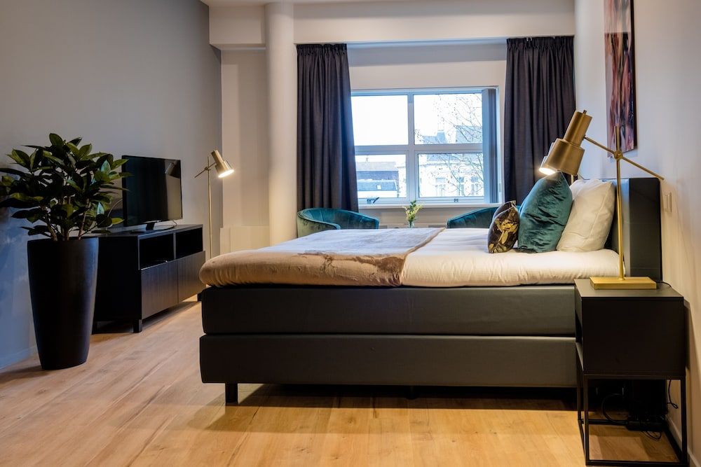 undefined Nero Office Hotel 7