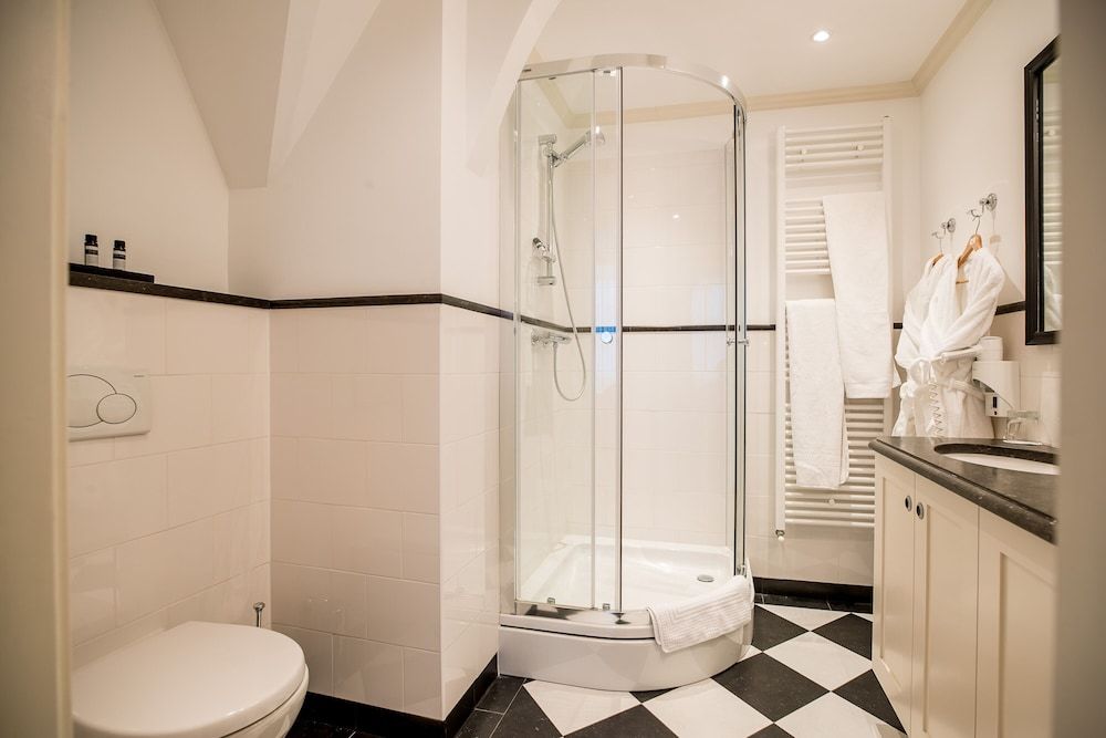 Kasteel de Wittenburg Deluxe Double Room 4