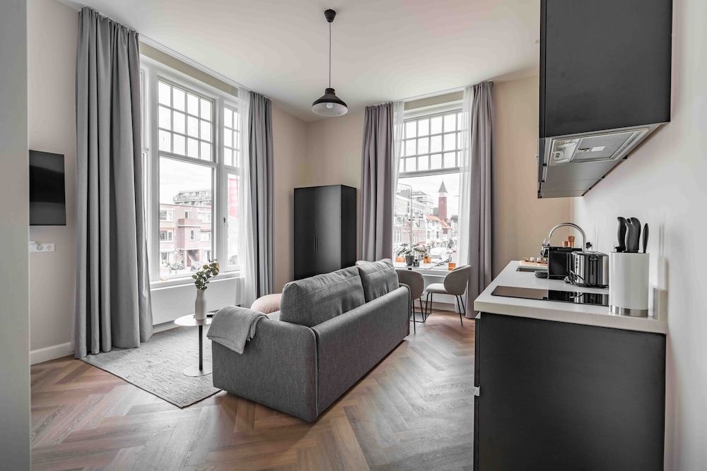 Limehome Den Haag Keizerstraat Suite XL 10