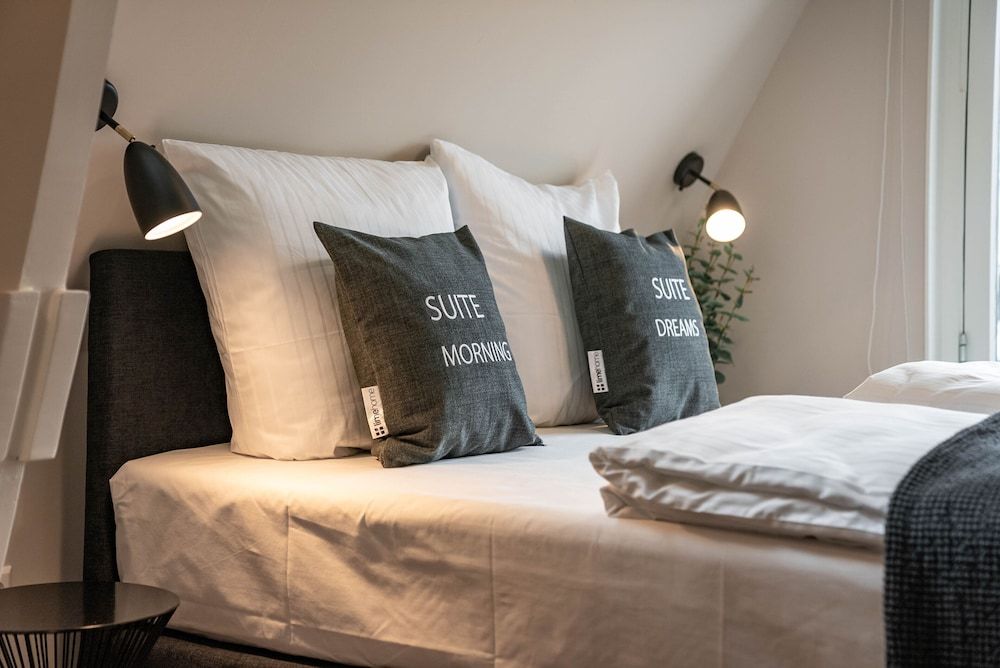 Limehome Den Haag Keizerstraat Suite L 2