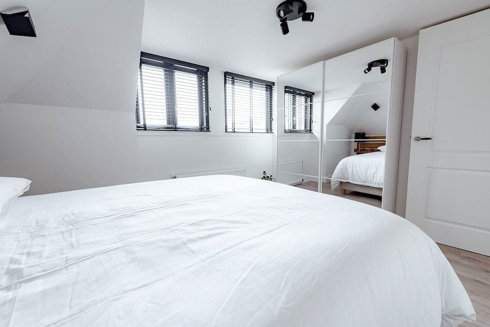 Luxury Apartment, 3 Bedrooms, Non Smoking, City View