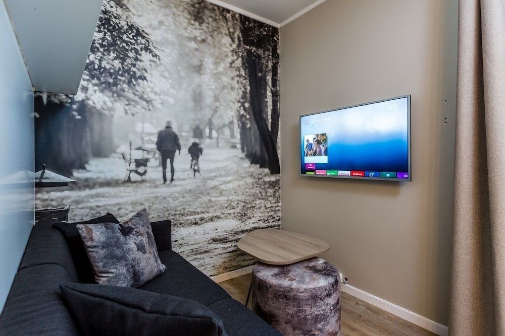 undefined Charming and Cozy Flat 4