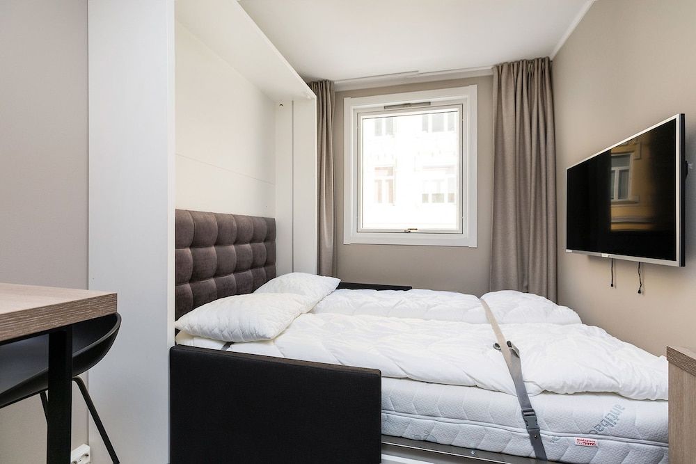 undefined Charming and Cozy Flat 3
