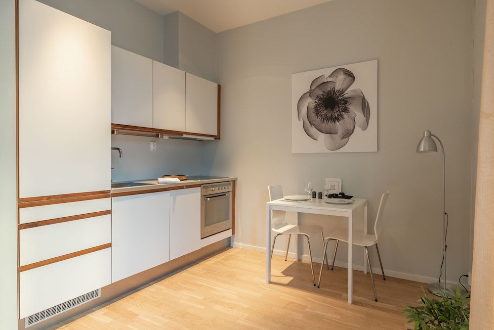 undefined LOTEL Apartments Royal Park 58 6