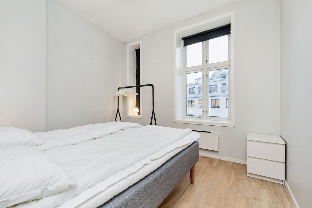 undefined Newly Redecorated 1 Bedroom 8