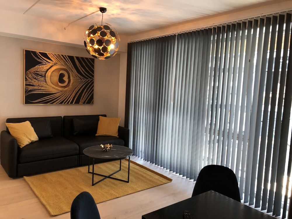 undefined Barcode City Apartment 6