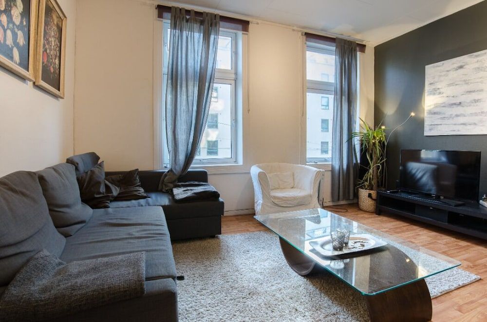 StayPlus Comfy 1BR Apt - Hip Area Apartment 6