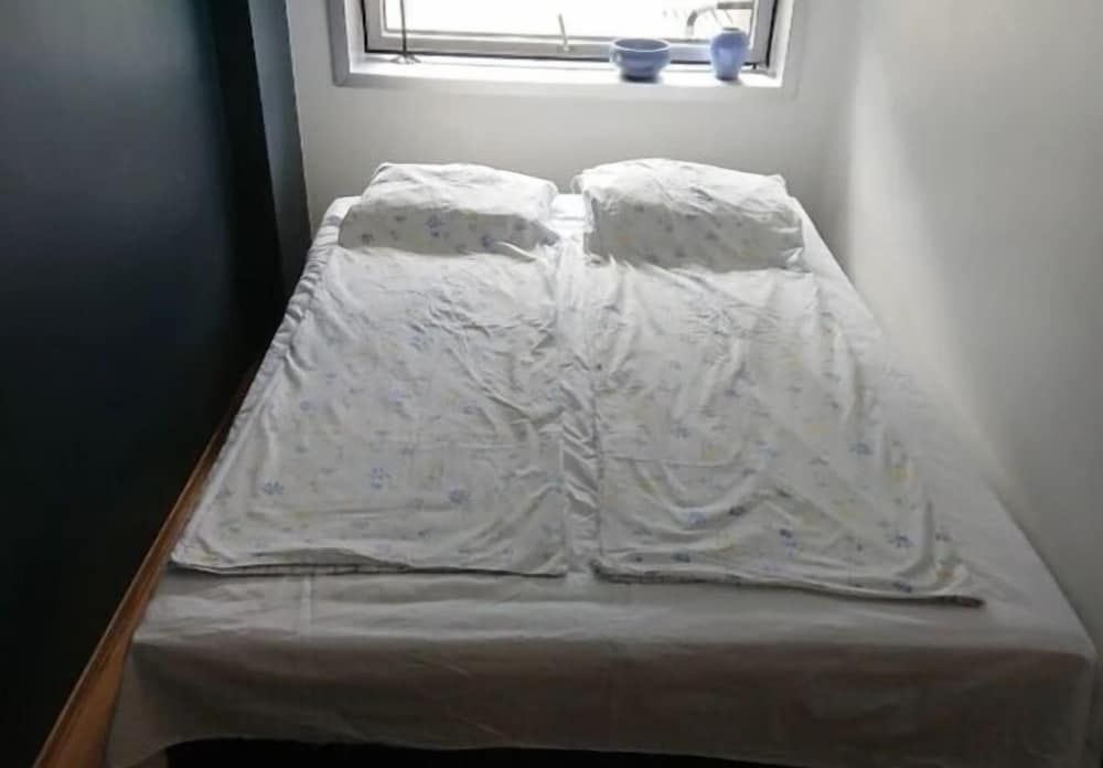 StayPlus Apt in Trendy Area Balcony Apartment 5