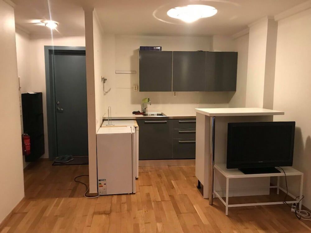 undefined StayPlus Budget Apt City Center Balcony 4