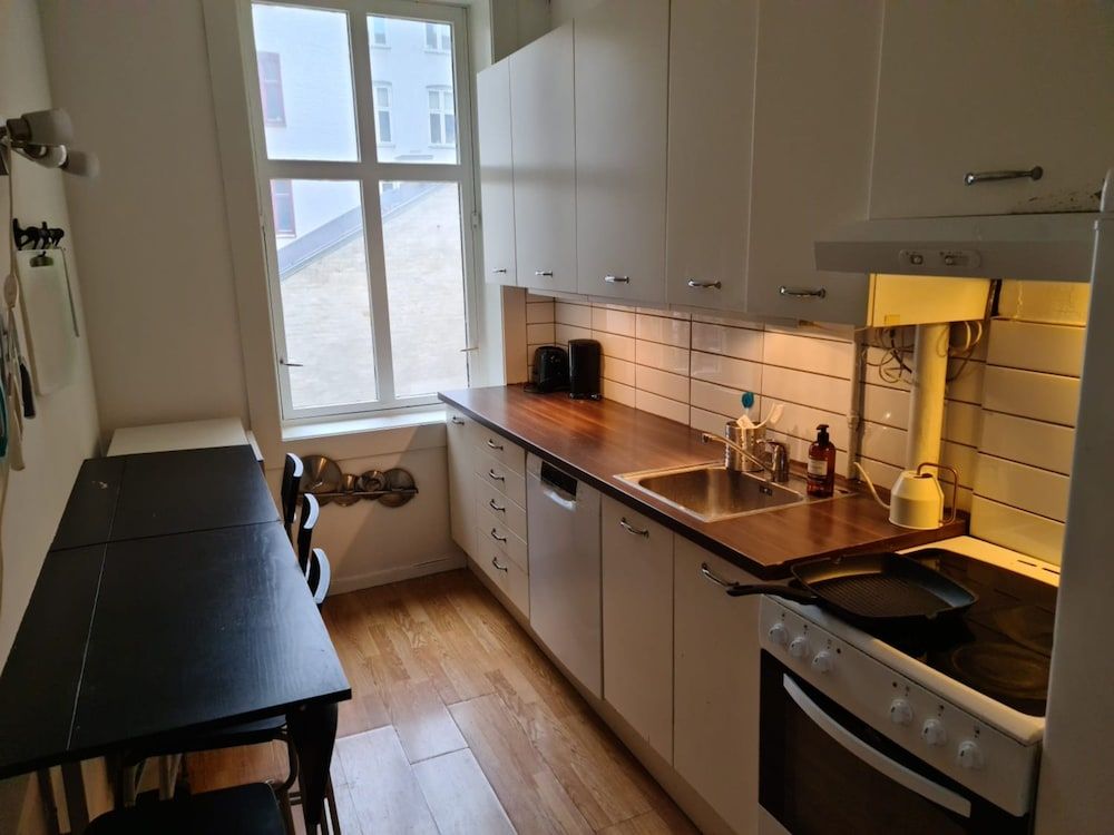 S12 2nd Floor Room in Elegant Apartment Design Double Room 3