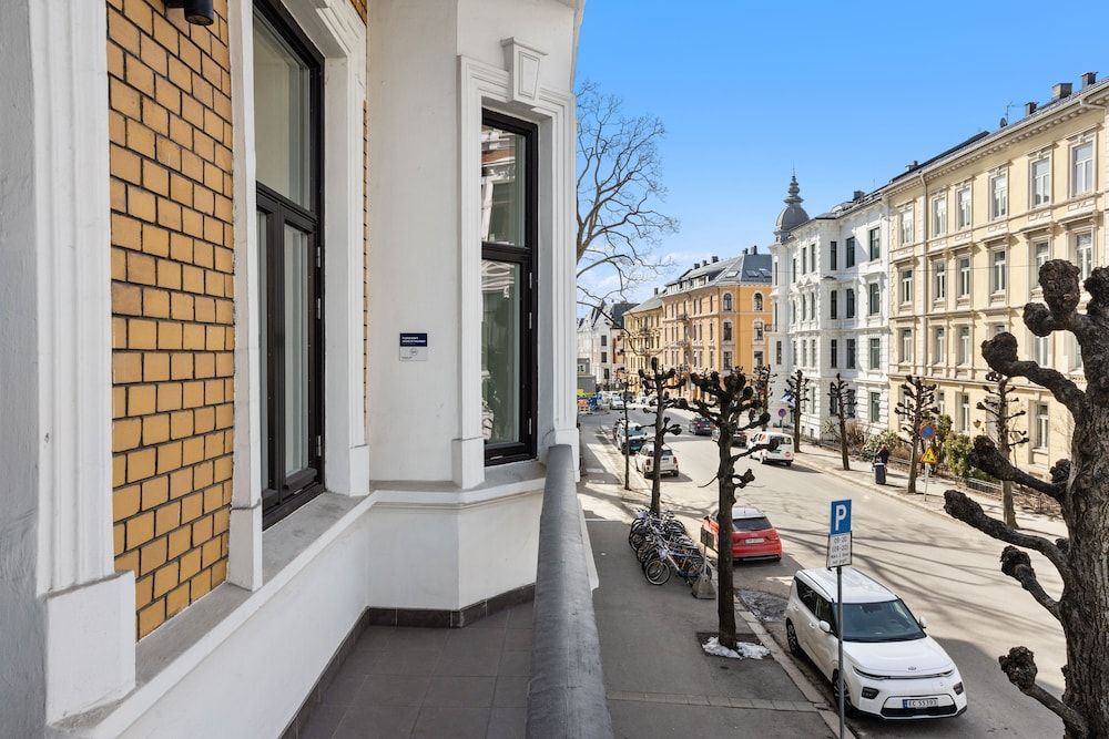 Numa Oslo Topp 1 Bedroom Apartment, Sofa Bed, Balcony 3