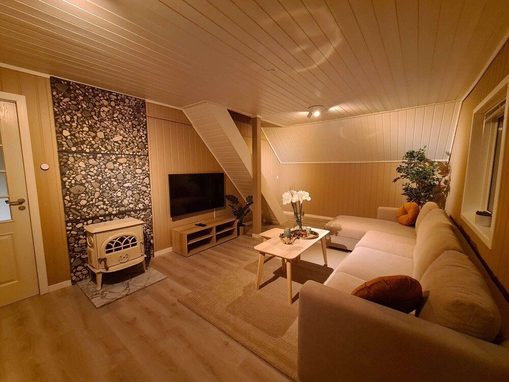 Apartment, 3 Bedrooms, Patio