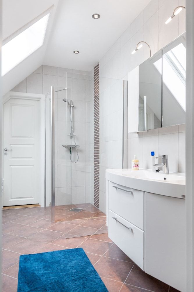 Aalesund Apartments - City Center Penthouse, 2 Bedrooms 8