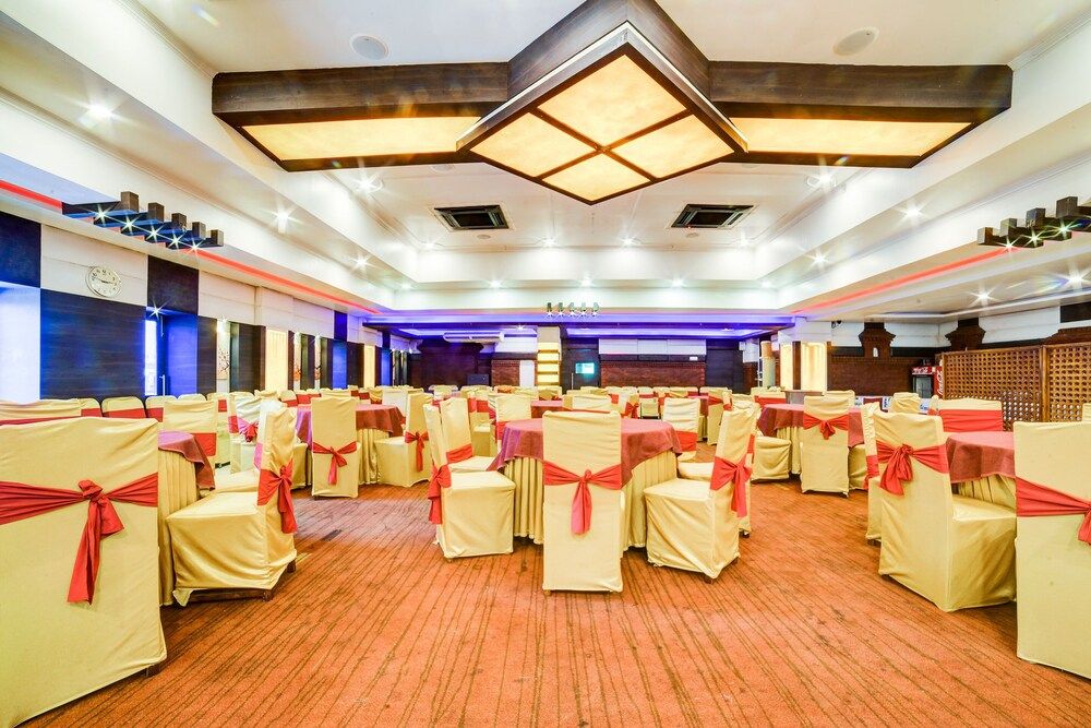 undefined Capital O 507 Hotel Makalu 6