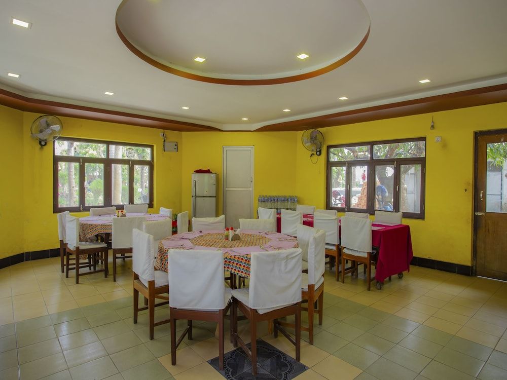 undefined Jungle Nepal Resort 8