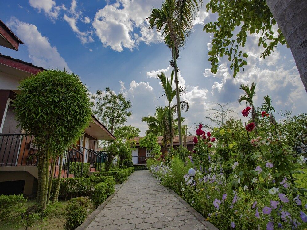 undefined Jungle Nepal Resort 4