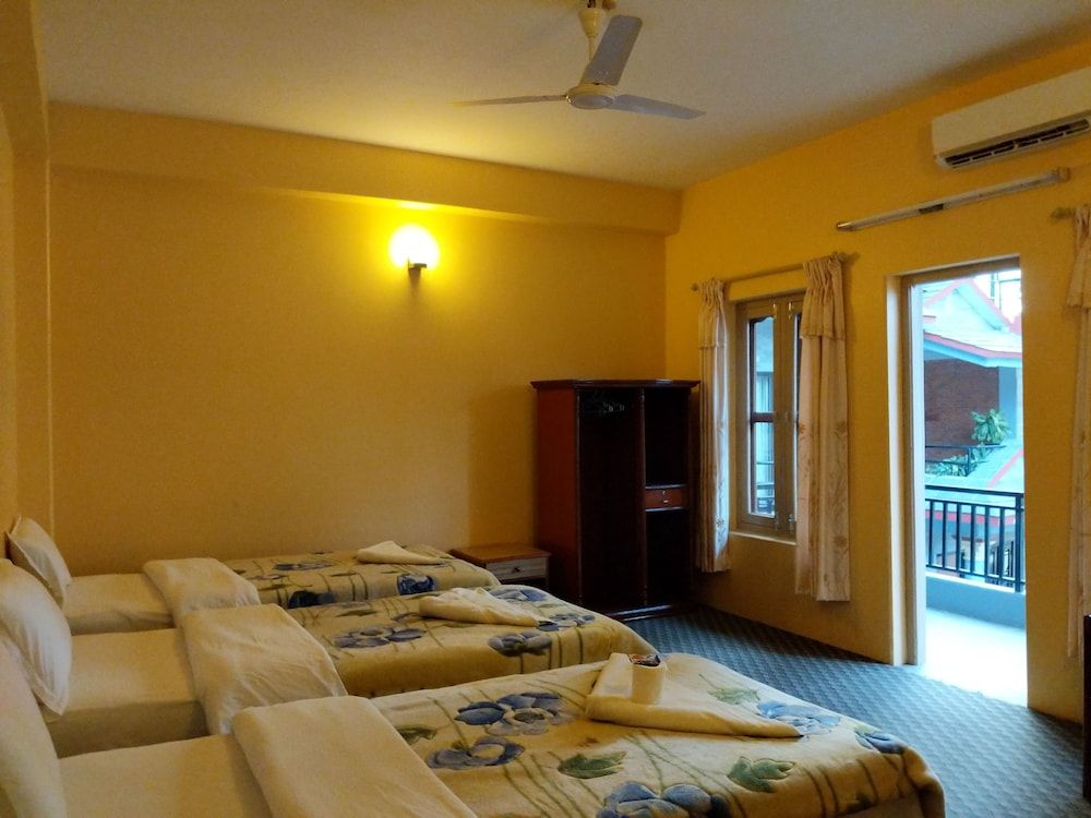 undefined The Mountain House 4