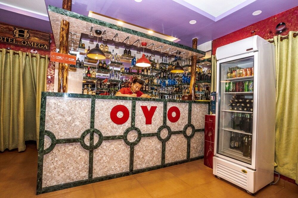 undefined OYO 339 Hotel Omega 4
