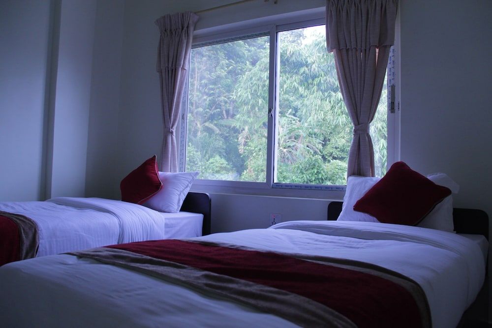 undefined Hotel Brothers Inn 10