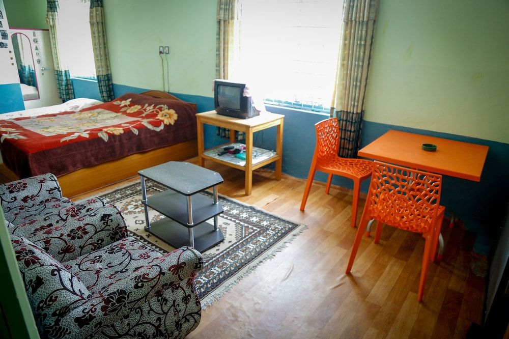 Green Home Apartment for Rent Comfort Apartment, Mountain View 2