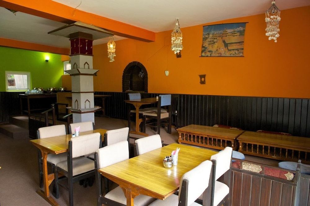 undefined Hotel Bedrock 3