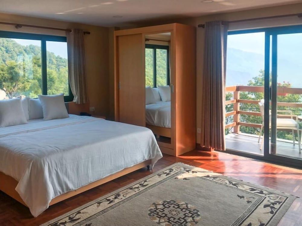 undefined Belgian Hotel 7