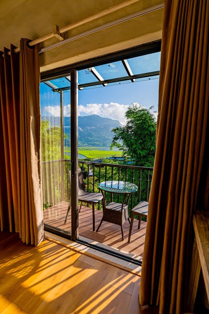 undefined The Hidden Camp 7