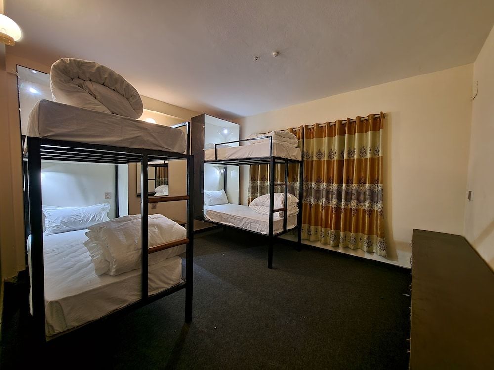 undefined Dharma Backpackers 6