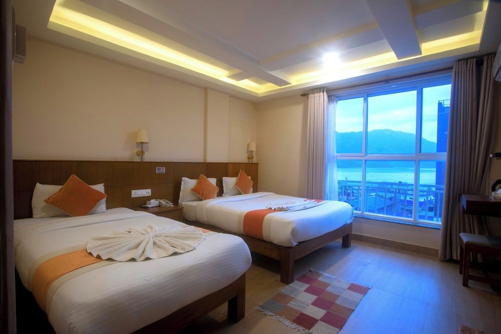 undefined Hotel Lake Himalaya 9